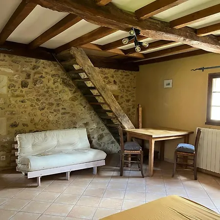 Bed & Breakfast Chez Fayolle 3*