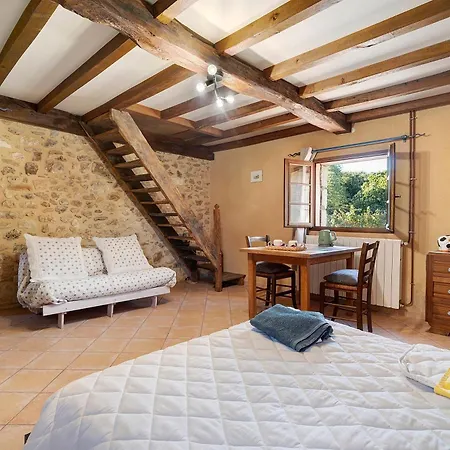 Chez Fayolle Bed & Breakfast 3*